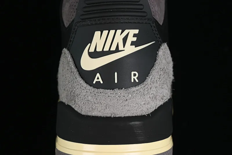 All categories Air Jordan Jordan series basketball shoes Air Jordan 3 A Ma Maniere x Air Jordan 3 Retro "Black" AJ3 Joe 3 joint model FZ4811-001